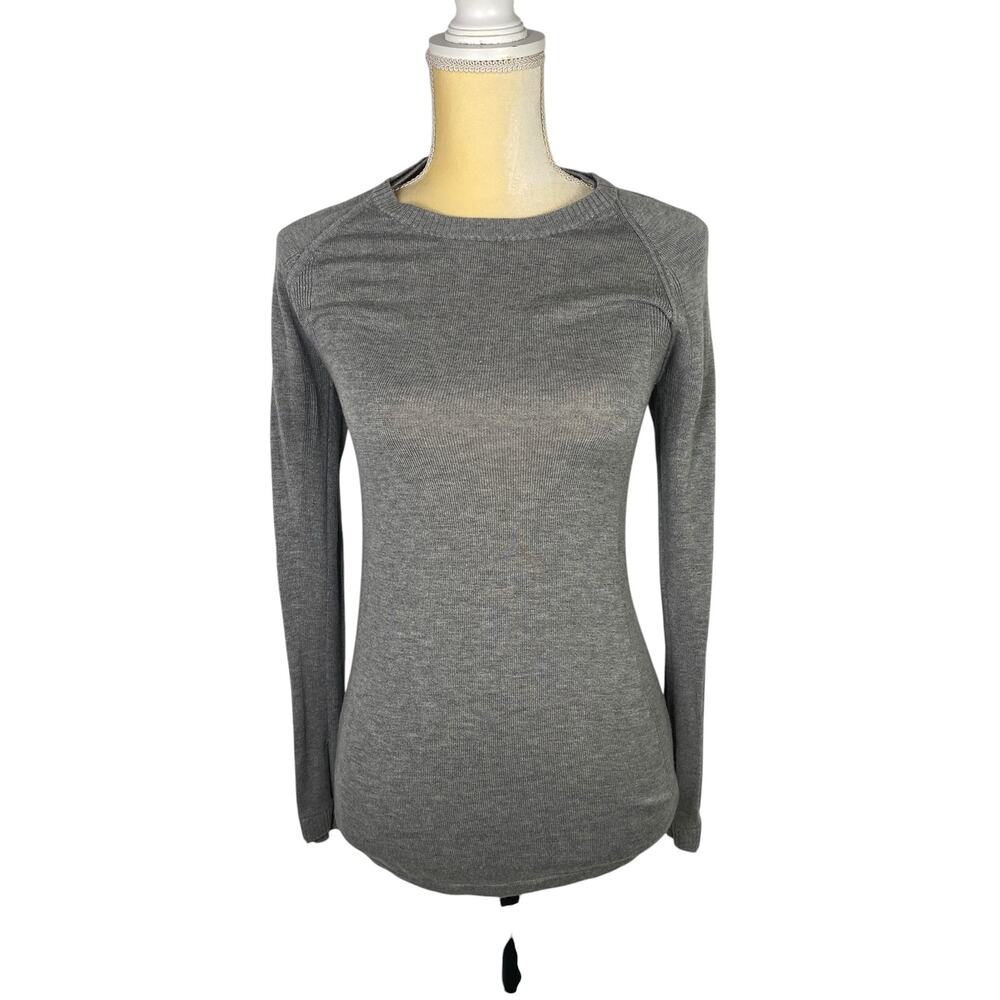 Lululemon Gray Long Sleeves Be Fearless With Thumbhole Pullover Shirt Size Small